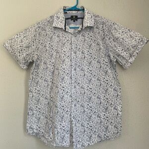 STEEL and JELLY Elegant shirt White with blue designs, Casual Button Down